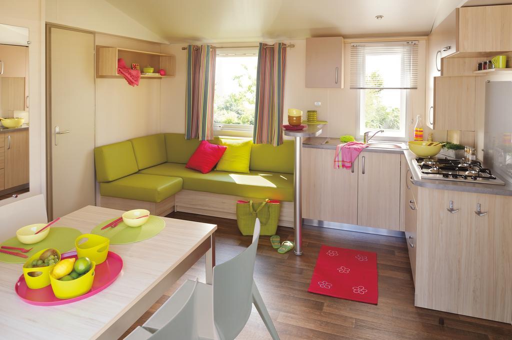 Camping Carazur Mobilhomes *